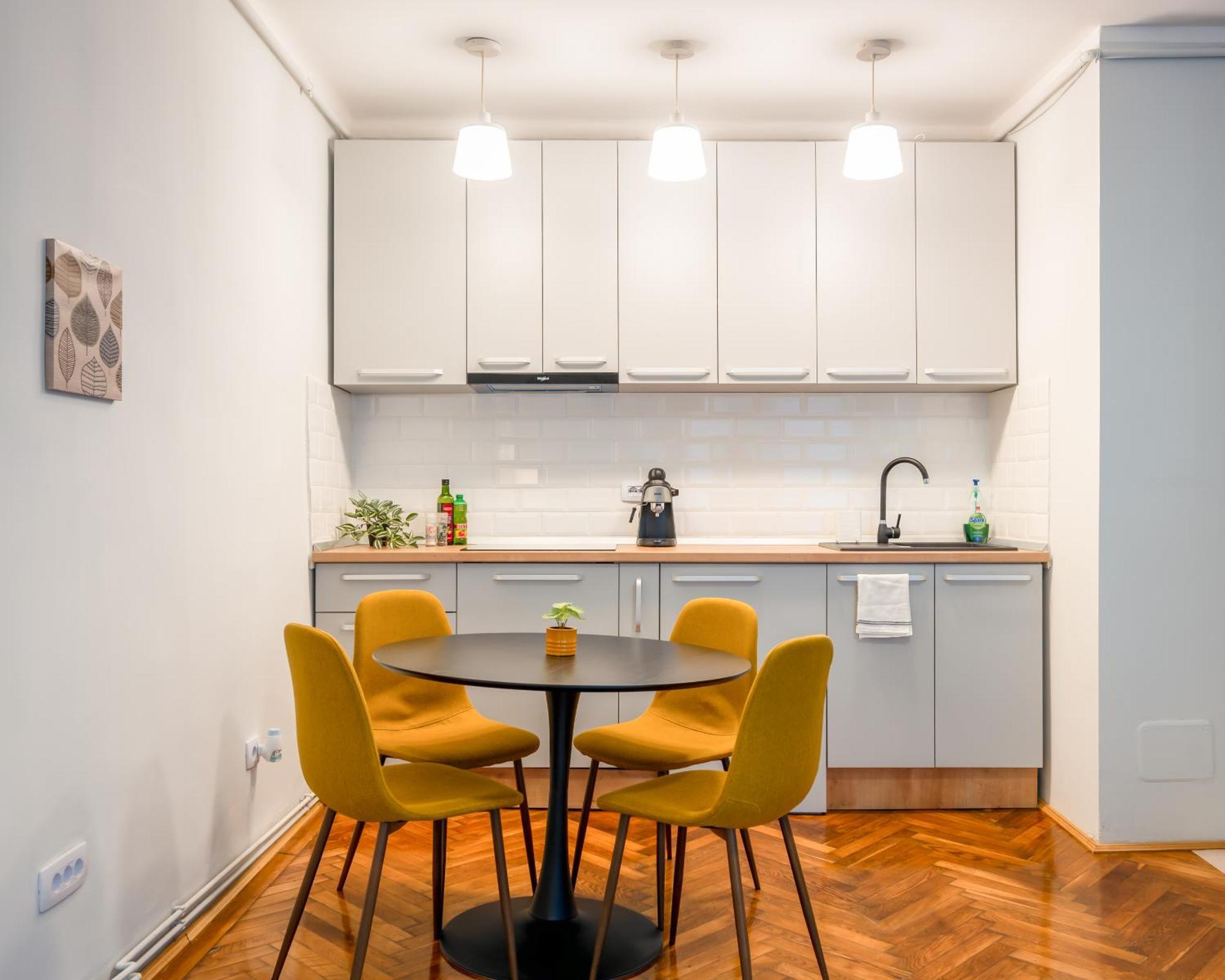 Cosy Center Apartment Brasov Exterior photo